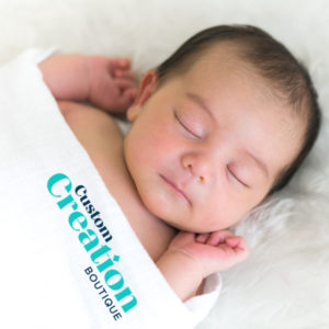 Serviette de bébé brodée